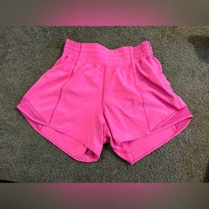 Lululemon Hotty Hot Shorts - Like New